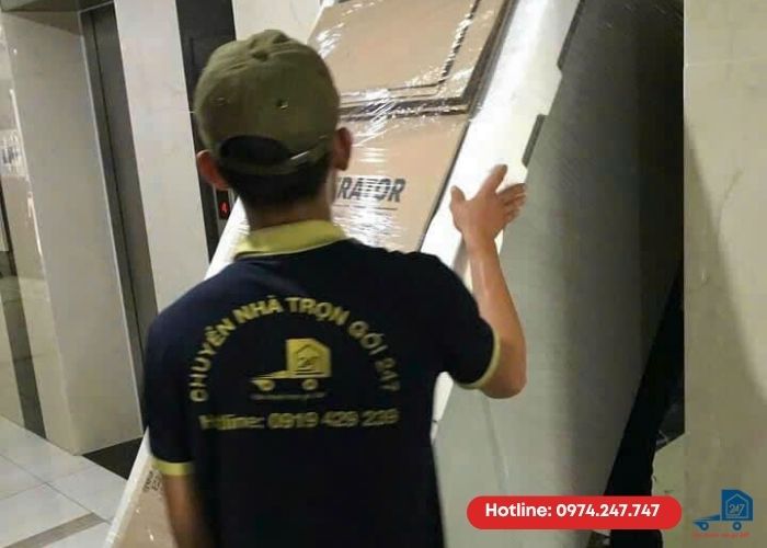 Chuyển nhà ban đêm thuận lợi bắt đầu từ sự chuẩn bị kỹ càng